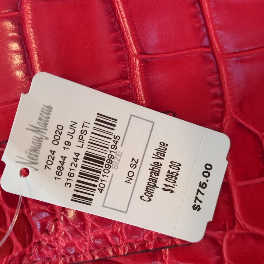 ❤️ Valentino by Mario Valentino Charmont Poppy Red Croc Leather Tote RARE - Picture 13 of 15